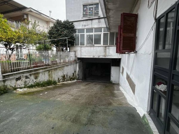 locale commerciale in affitto a Napoli in zona Pianura