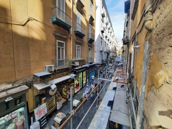 appartamento in affitto a Napoli in zona San Ferdinando