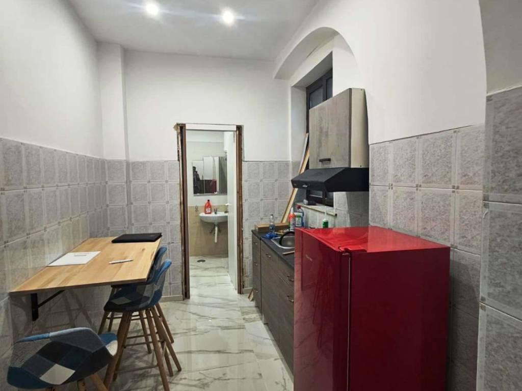 appartamento in affitto a Napoli in zona Chiaia