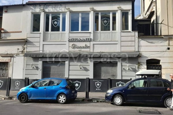 negozio in affitto a Napoli in zona Posillipo
