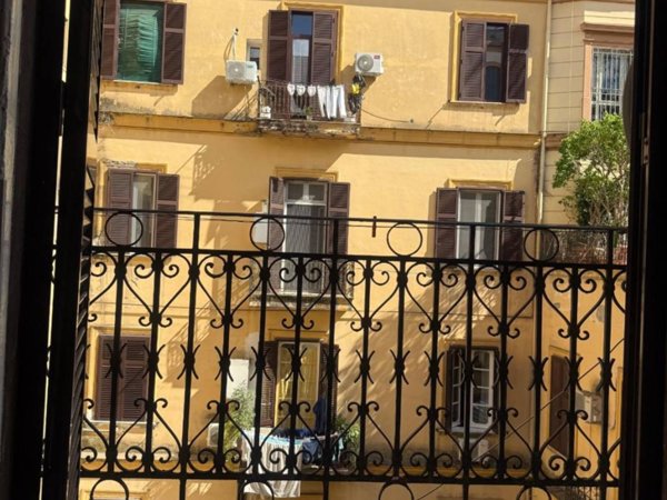 appartamento in affitto a Napoli in zona Pendino / San Giuseppe