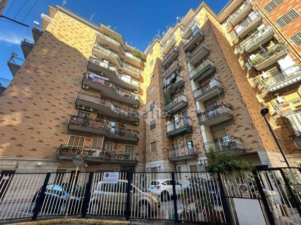 appartamento in affitto a Napoli in zona Arenella