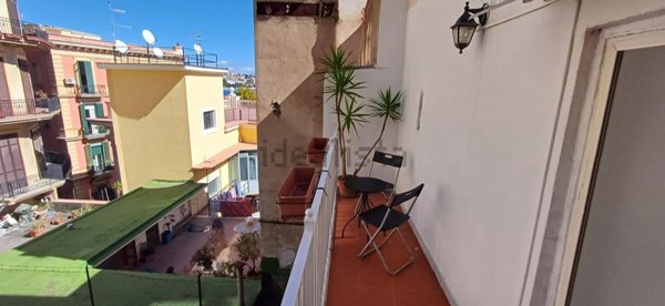 appartamento in affitto a Napoli in zona Chiaia