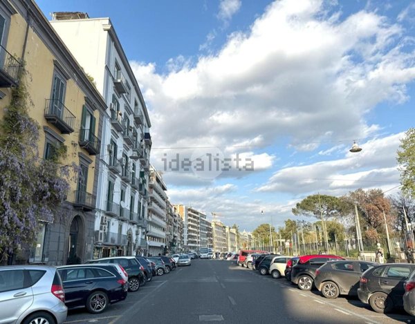 appartamento in affitto a Napoli in zona Chiaia