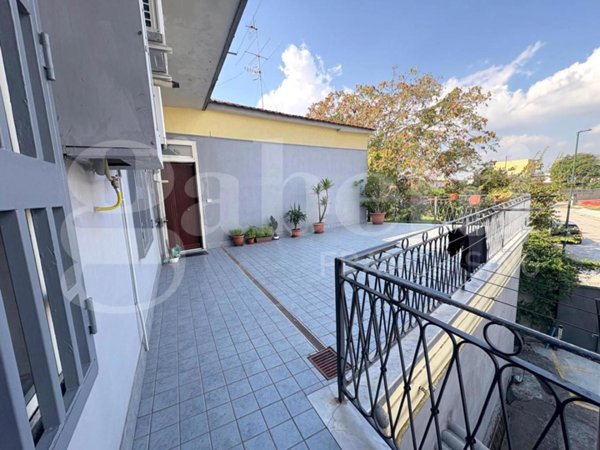 appartamento in affitto a Napoli in zona Barra