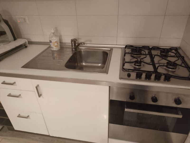 appartamento in affitto a Napoli in zona Chiaia