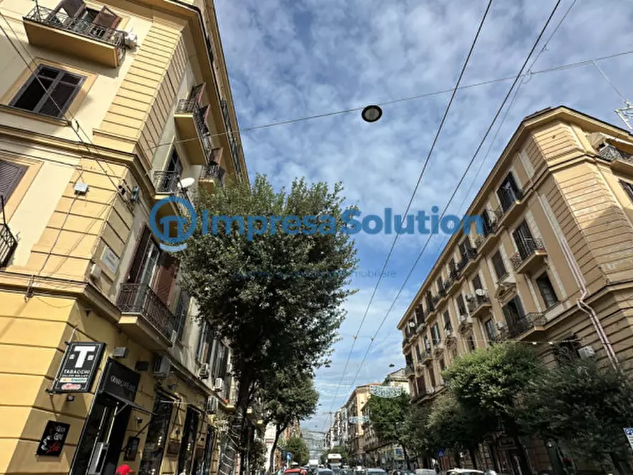 negozio in affitto a Napoli in zona San Lorenzo