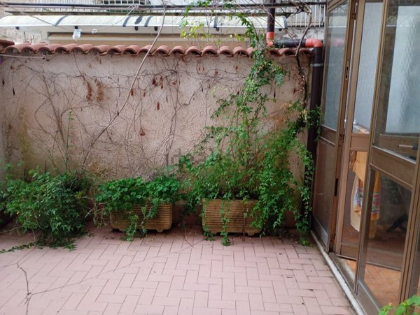 appartamento in affitto a Napoli in zona Stella