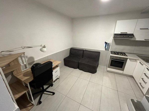 appartamento in affitto a Napoli in zona Mercato