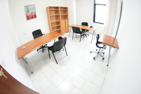 ufficio in affitto a Napoli in zona Vicaria