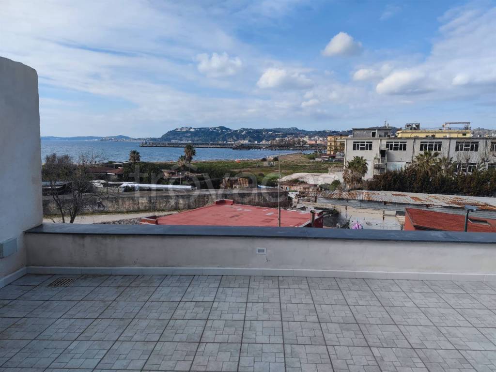 appartamento in affitto a Napoli in zona Posillipo