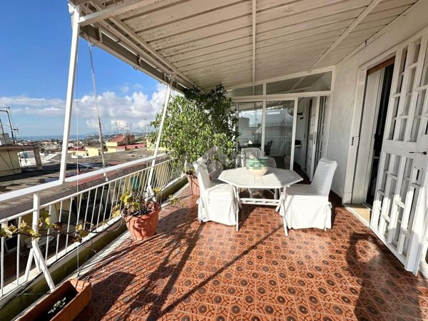 appartamento in affitto a Napoli in zona Arenella
