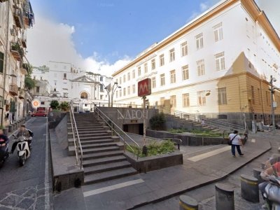 appartamento in affitto a Napoli in zona Montecalvario