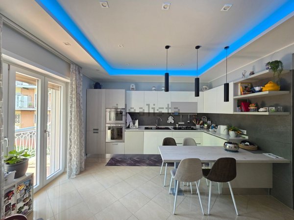 appartamento in affitto a Napoli in zona Capodimonte / Colli Aminei