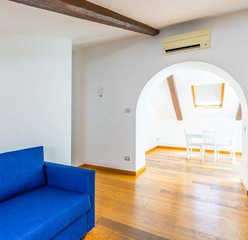 appartamento in affitto a Napoli in zona Pendino / San Giuseppe