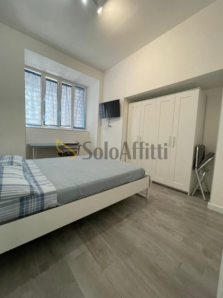 appartamento in affitto a Napoli in zona Stella