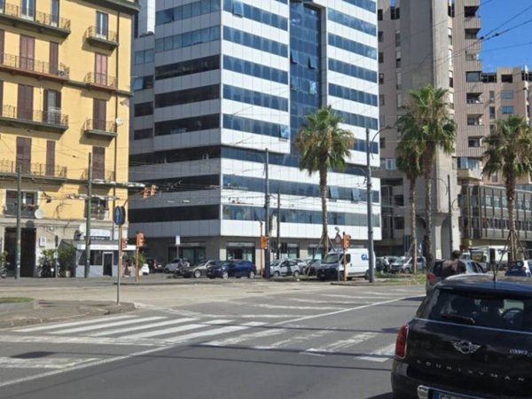ufficio in affitto a Napoli in zona Ponticelli
