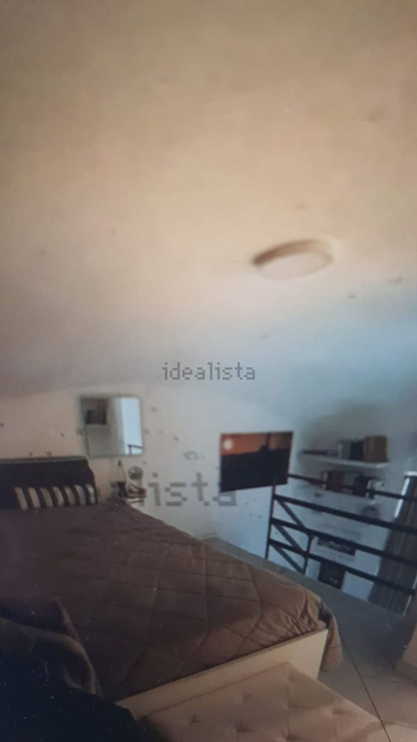 appartamento in affitto a Napoli in zona Chiaia