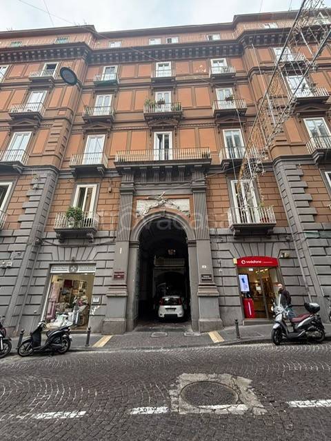 ufficio in affitto a Napoli in zona Chiaia