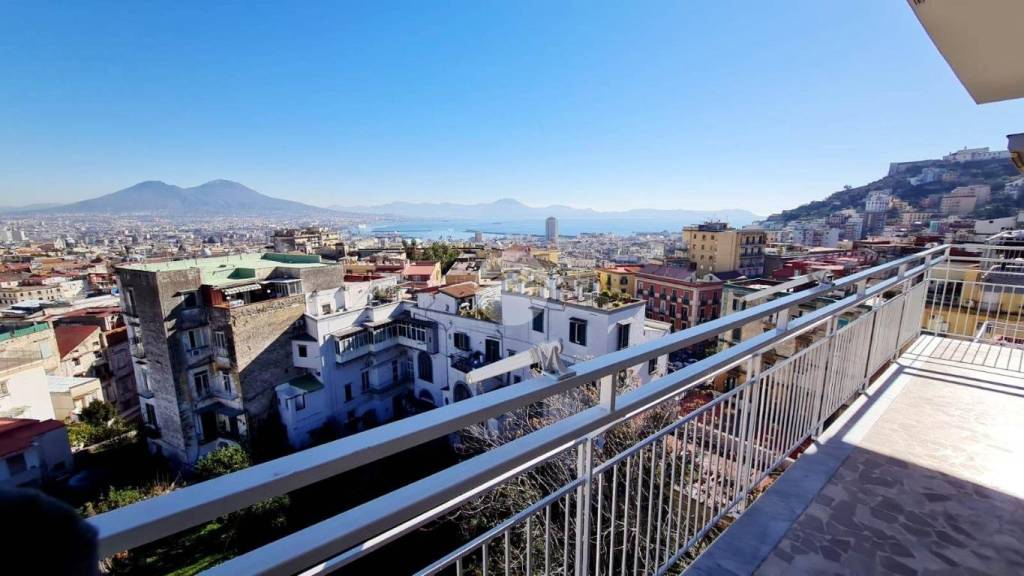 appartamento in affitto a Napoli in zona Avvocata