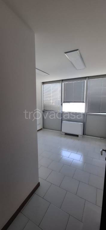 ufficio in affitto a Napoli