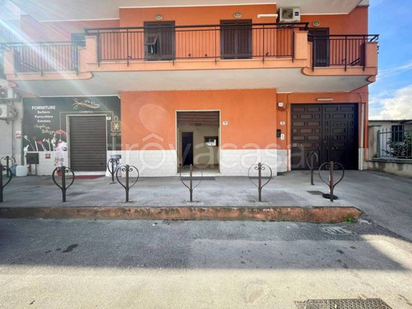 negozio in affitto a Napoli in zona Ponticelli