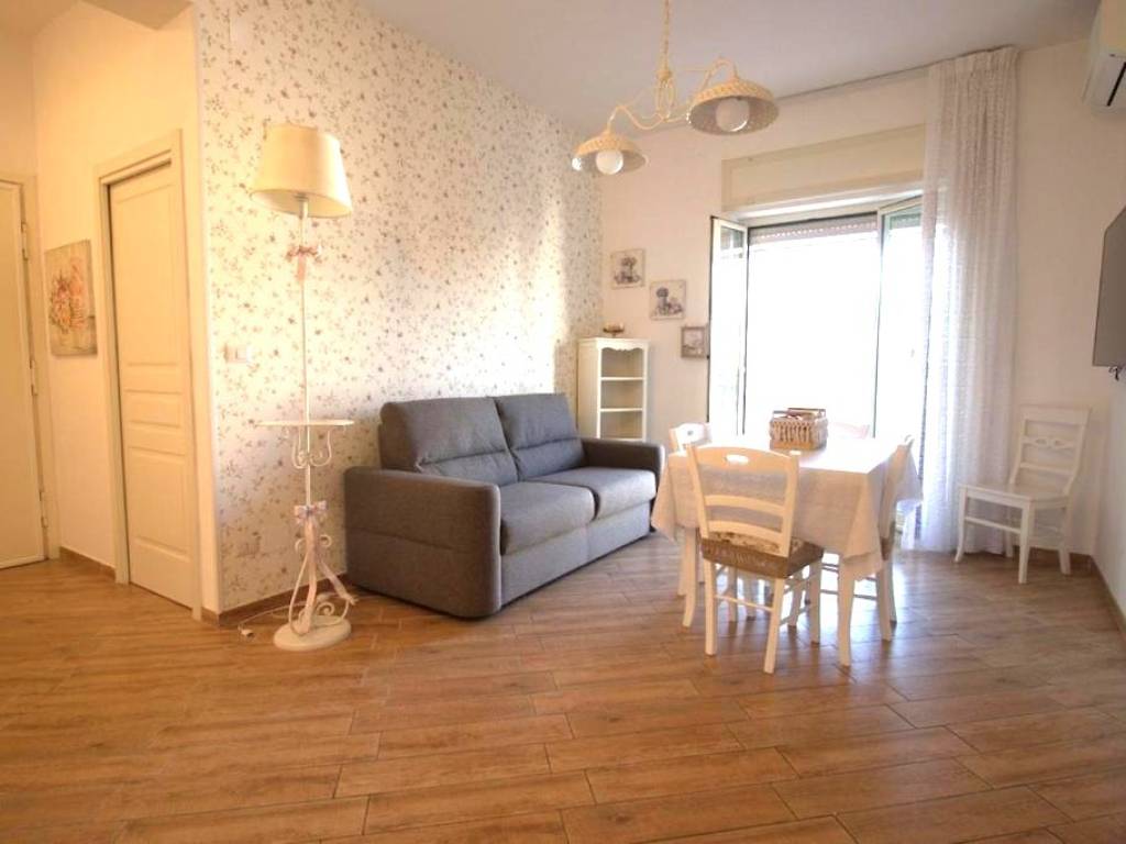 appartamento in affitto a Napoli in zona Pendino / San Giuseppe