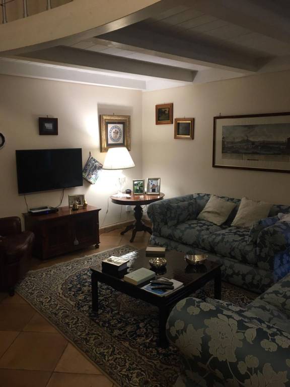 appartamento in affitto a Napoli in zona San Ferdinando