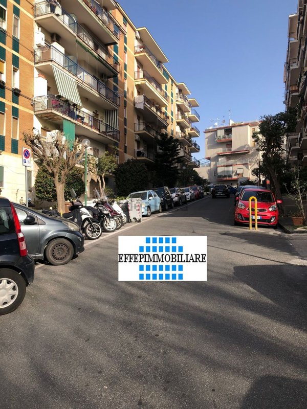 appartamento in affitto a Napoli in zona Capodimonte / Colli Aminei