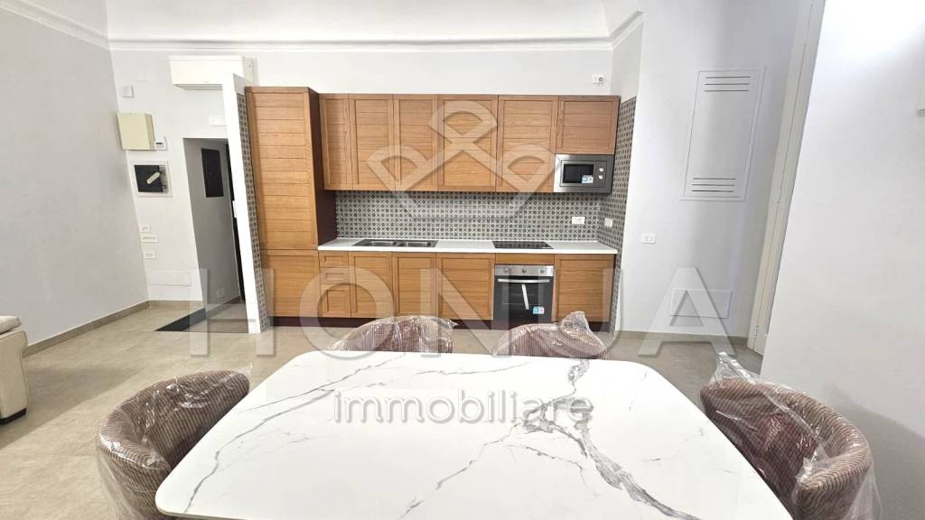 appartamento in affitto a Napoli