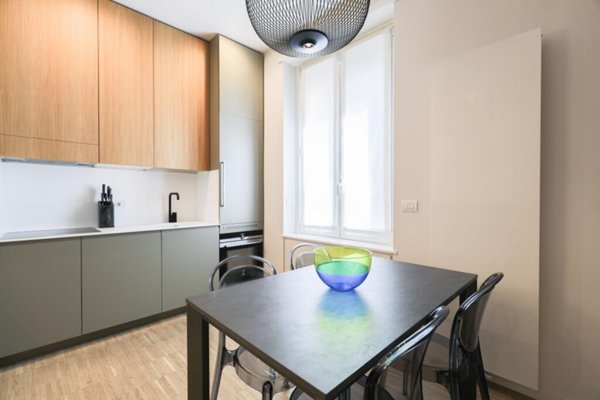 appartamento in affitto a Napoli in zona Stella