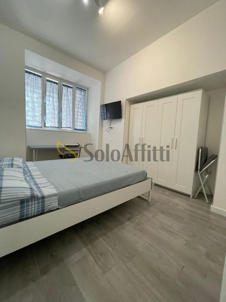 appartamento in affitto a Napoli in zona Stella