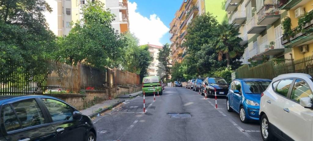 ufficio in affitto a Napoli in zona Arenella
