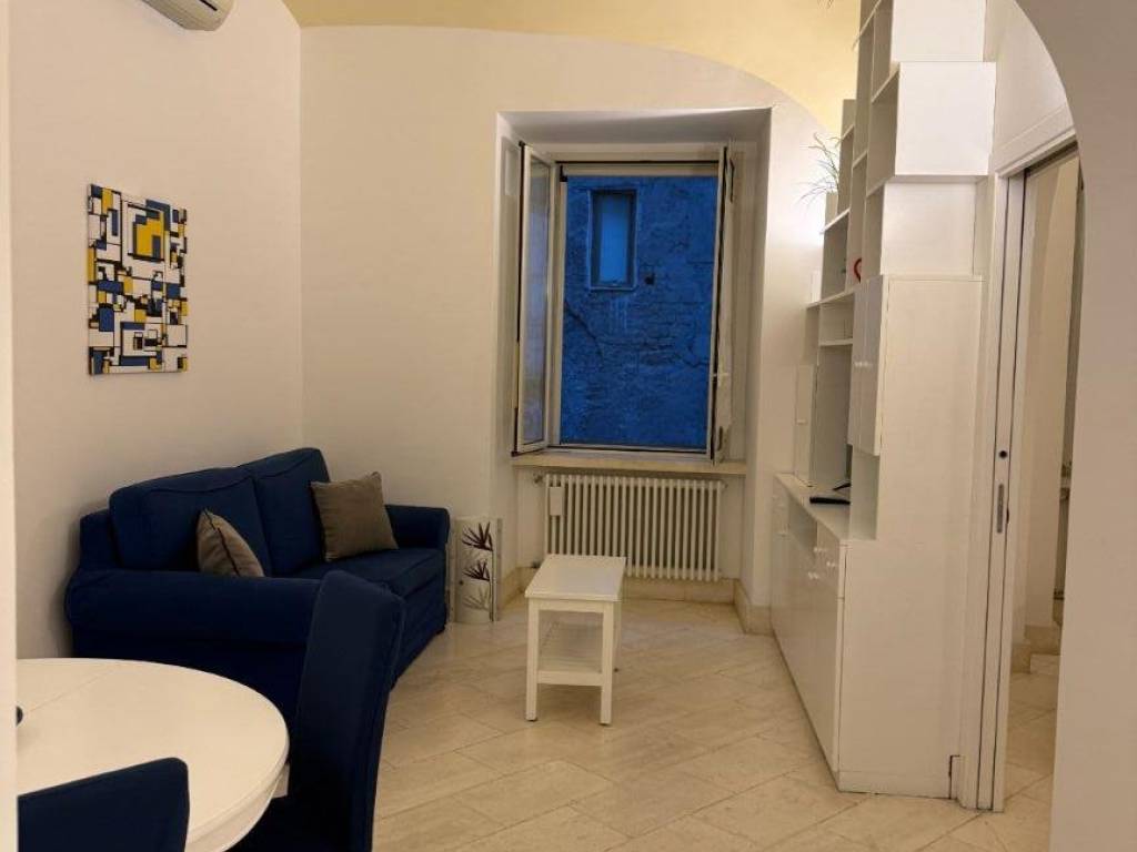 appartamento in affitto a Napoli in zona San Ferdinando