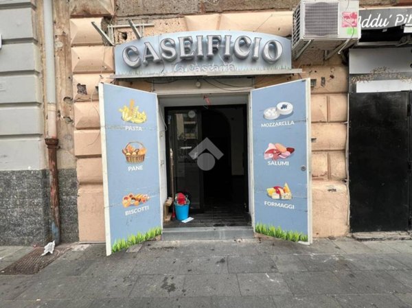negozio in affitto a Napoli in zona Ponticelli