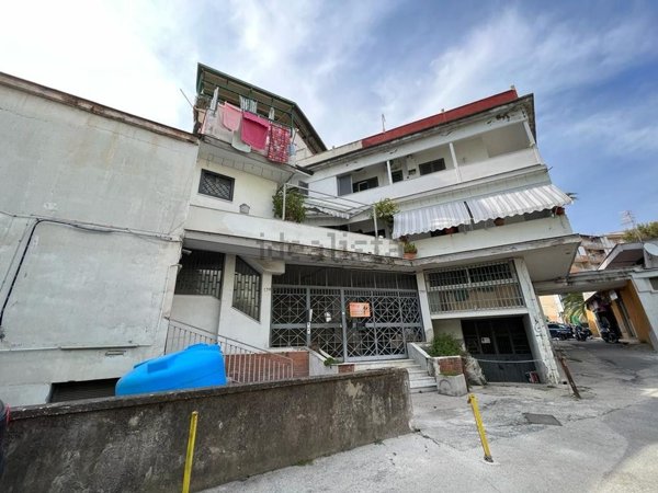 appartamento in affitto a Napoli in zona Fuorigrotta