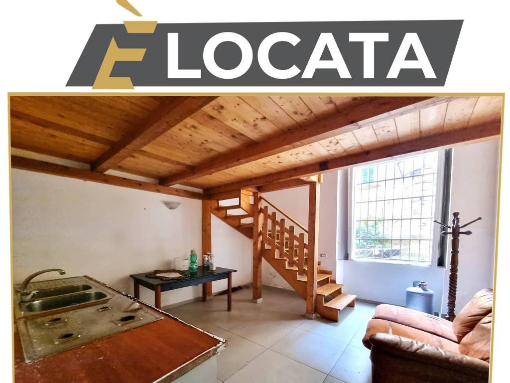 appartamento in affitto a Napoli