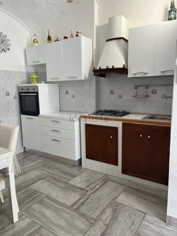 appartamento in affitto a Napoli in zona Stella