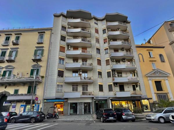 appartamento in affitto a Napoli in zona Chiaia