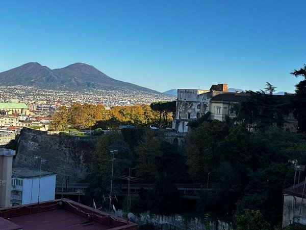 appartamento in affitto a Napoli