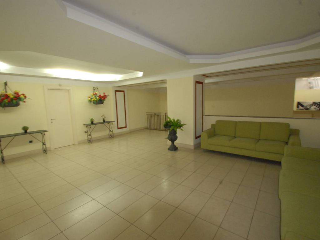 appartamento in affitto a Napoli in zona Chiaia