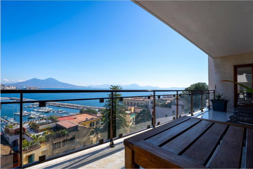 appartamento in affitto a Napoli in zona Posillipo