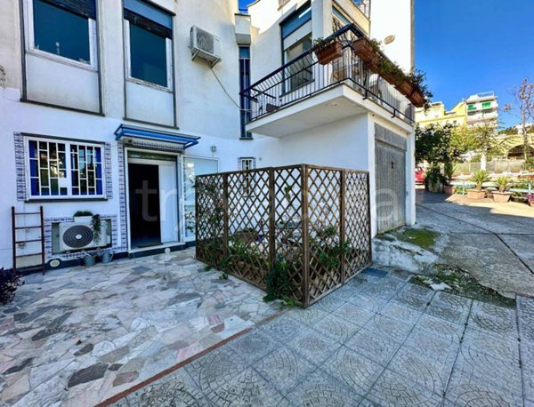 appartamento in affitto a Napoli in zona Posillipo