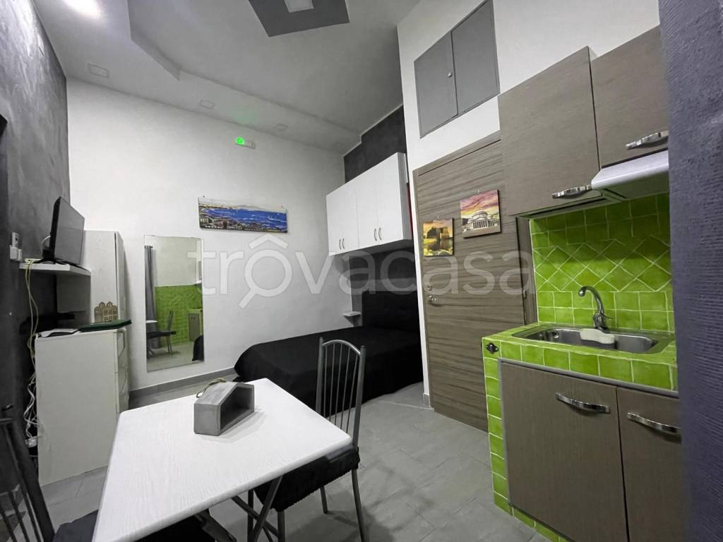 monolocale in affitto a Napoli in zona Pendino / San Giuseppe