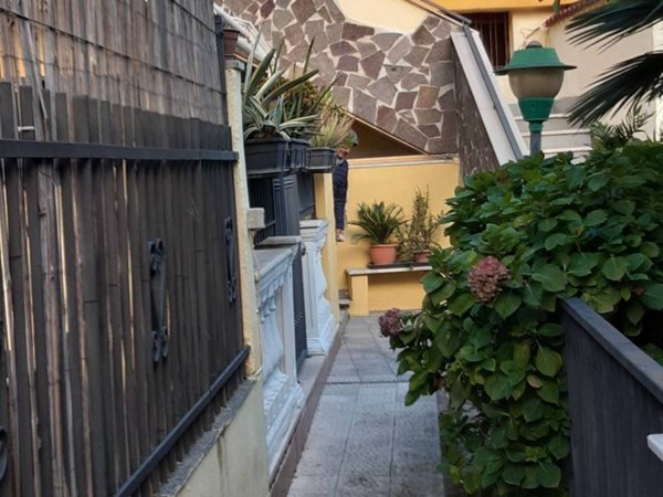 appartamento in affitto a Napoli in zona Bagnoli