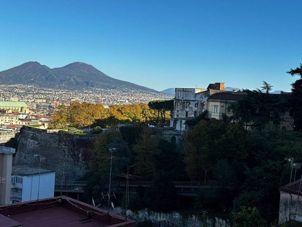 appartamento in affitto a Napoli