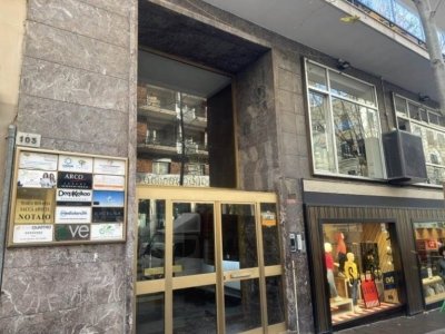 ufficio in affitto a Napoli in zona Vomero
