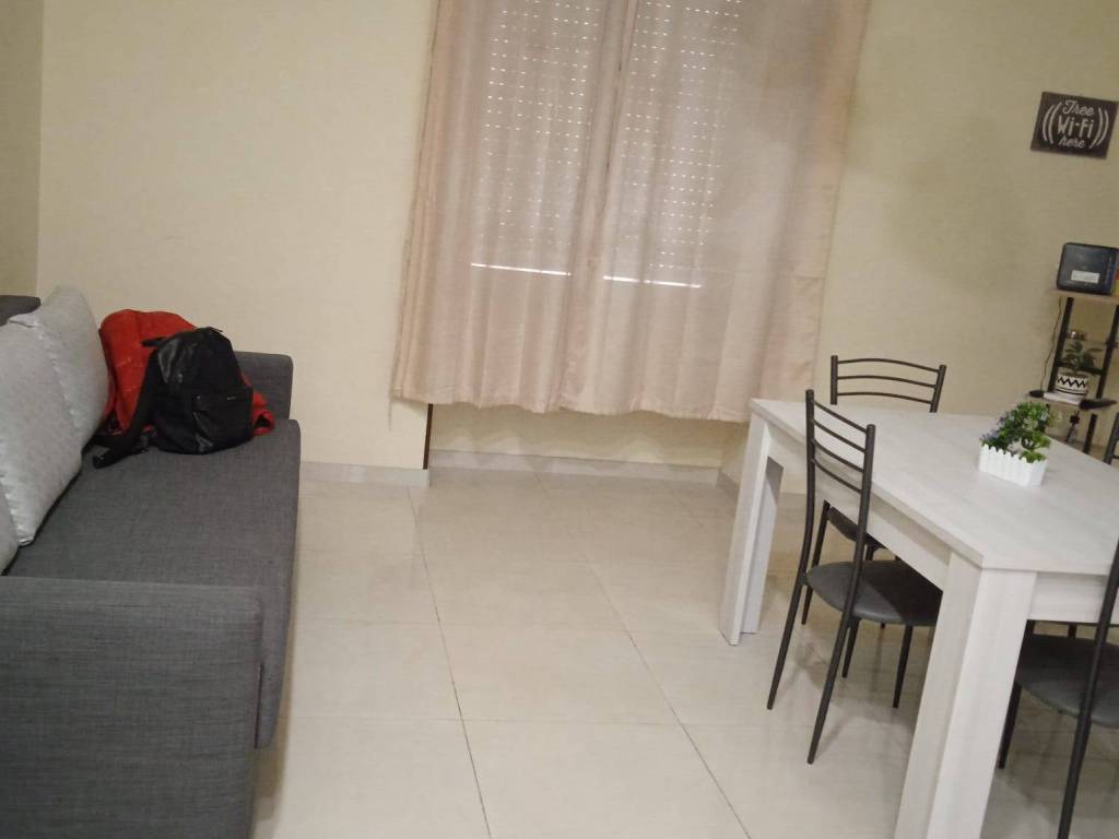 appartamento in affitto a Napoli