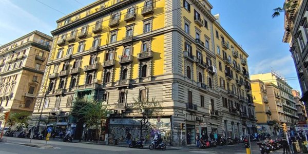 appartamento in affitto a Napoli in zona Stella