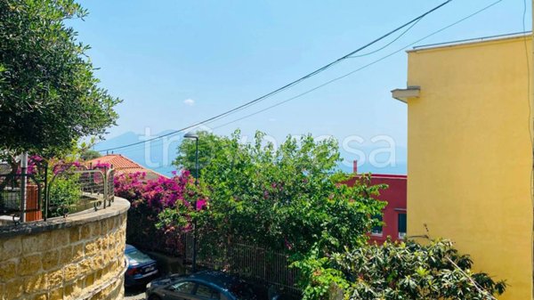 appartamento in affitto a Napoli in zona Posillipo